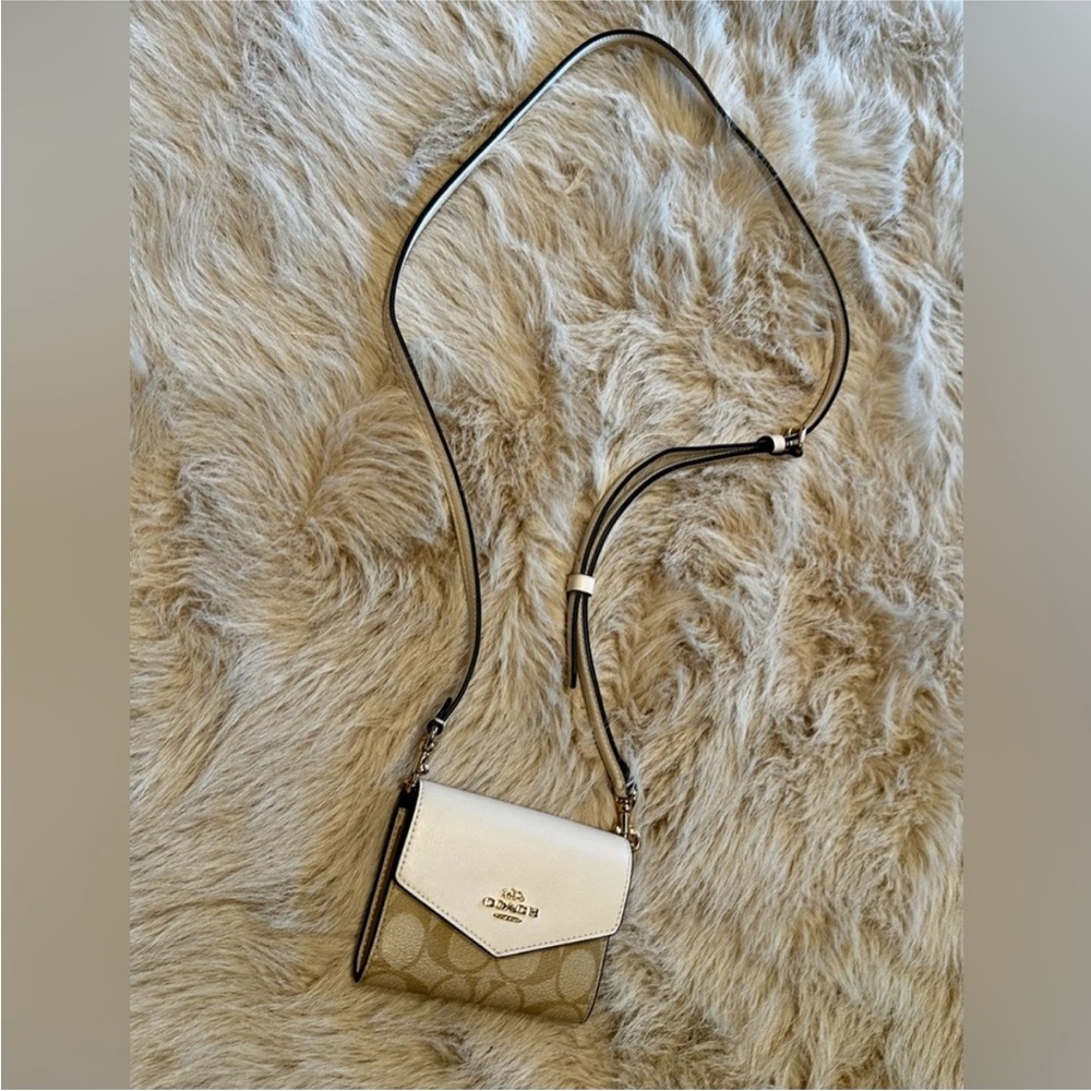 Coach Mini Envelope Wallet With Strap In Signature Canvas - Light Brown - Picture 5 of 17